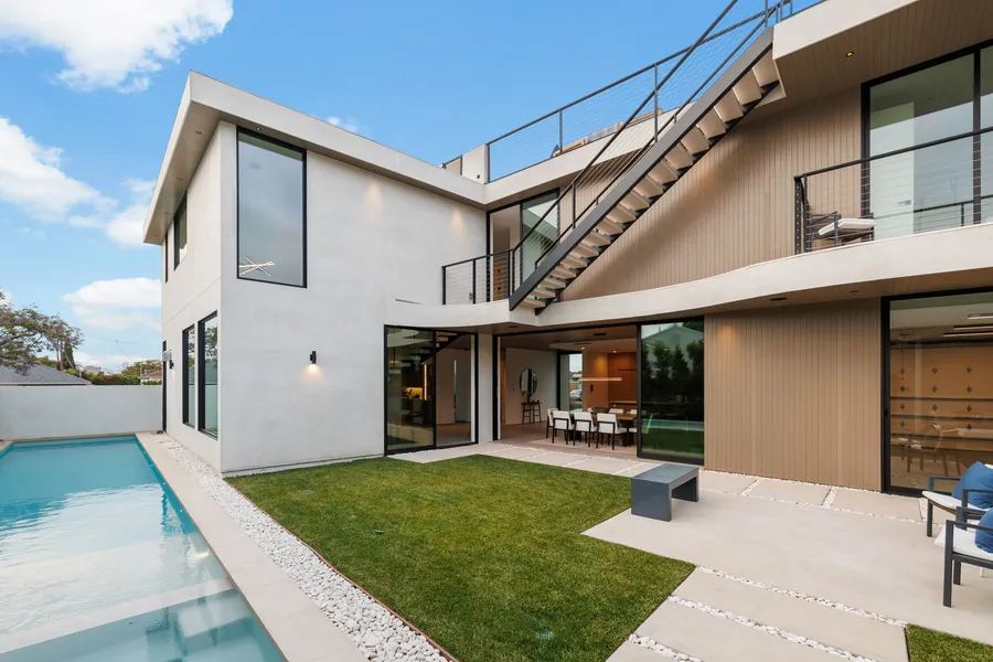 3041 Mountain View Ave, Mar Vista, CA