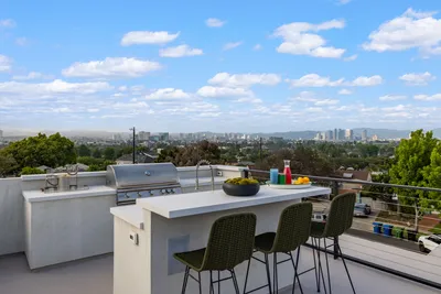3041 Mountain View Ave, Mar Vista, CA