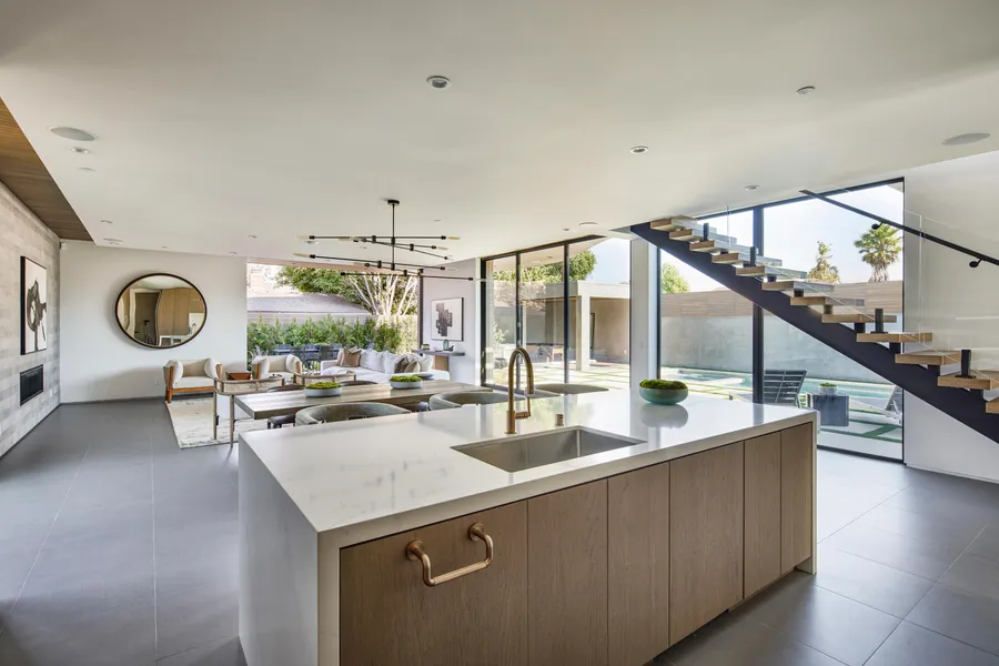3406 Mountain View Ave, Los Angeles, CA