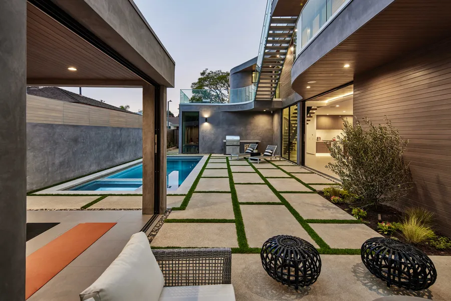 3406 Mountain View Ave, Los Angeles, CA
