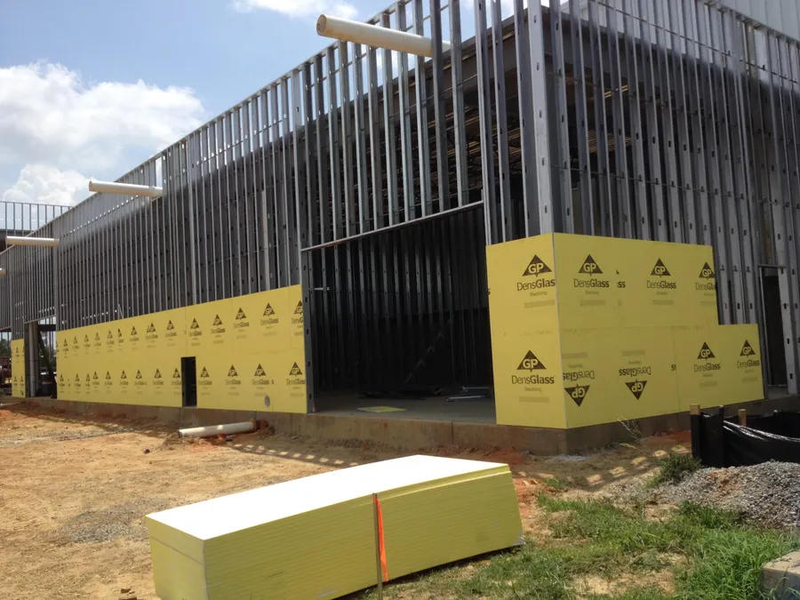 3919 Greenfield Drive, Union City, TN: Back of building 2