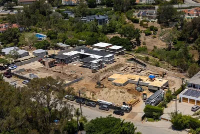 6626 Zumirez Drive, Malibu, CA