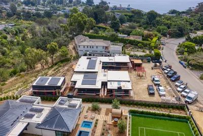 6642 Zumirez Drive, Malibu, CA