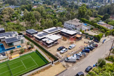 6642 Zumirez Drive, Malibu, CA