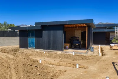 6642 Zumirez Drive, Malibu, CA