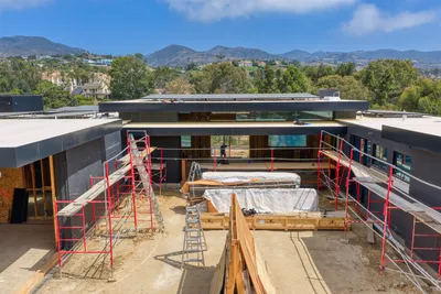 6642 Zumirez Drive, Malibu, CA