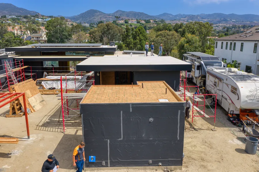 6642 Zumirez Drive, Malibu, CA