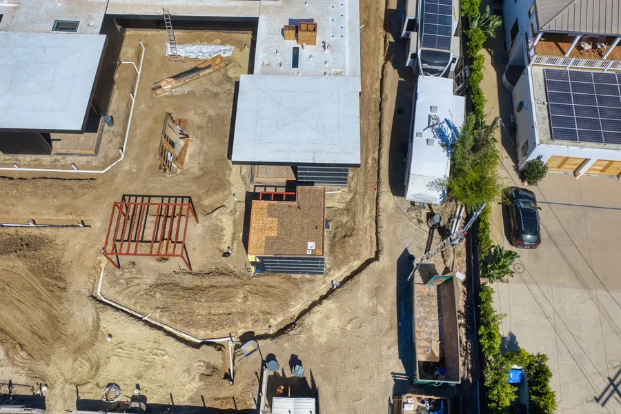6642 Zumirez Drive, Malibu, CA