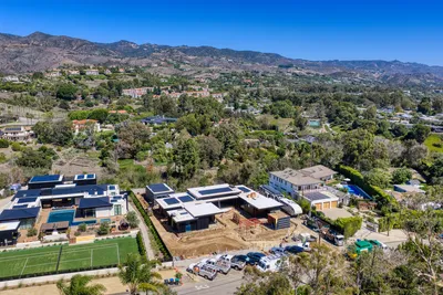 6642 Zumirez Drive, Malibu, CA
